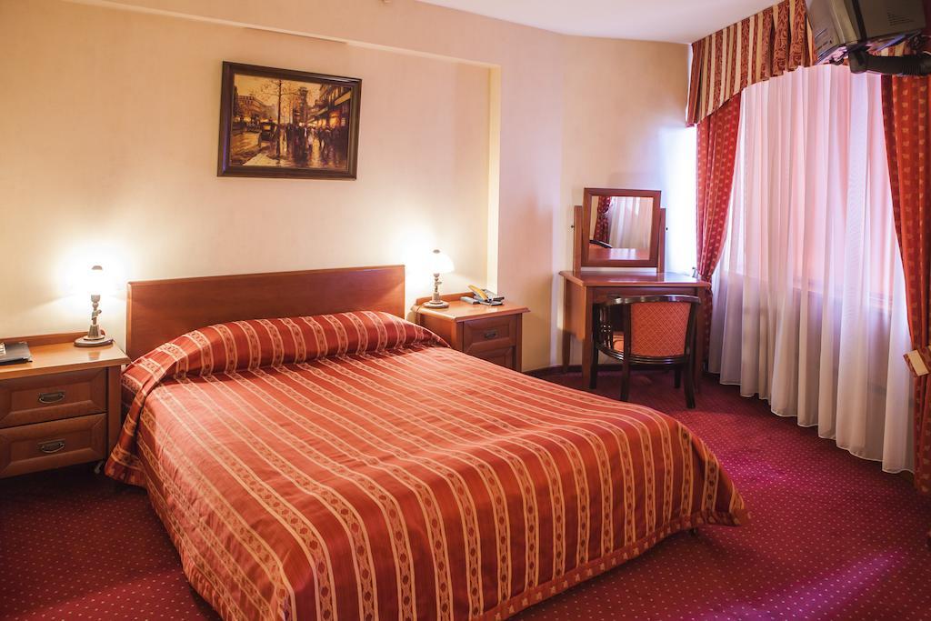 Adria Hotel Kyiv Exterior photo